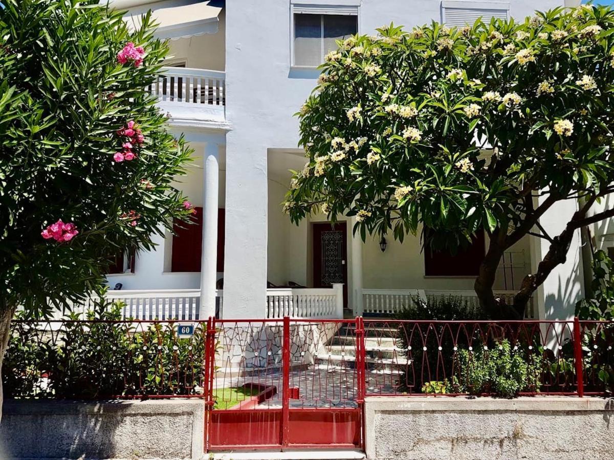 The Metropolis Residence Rhodes Rhodes City Esterno foto